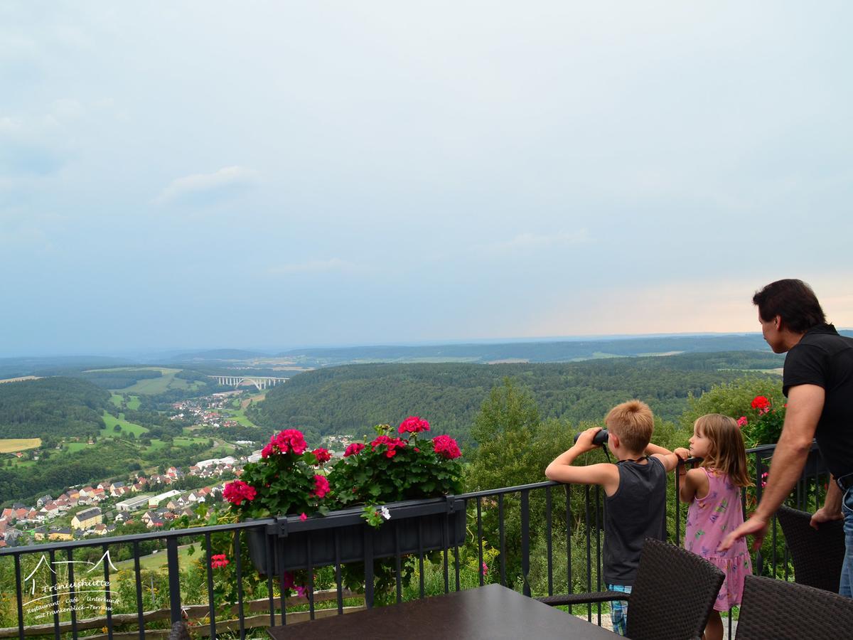 Die Triniushuette "Thueringens Schoenste Aussicht" Rauenstein Екстер'єр фото